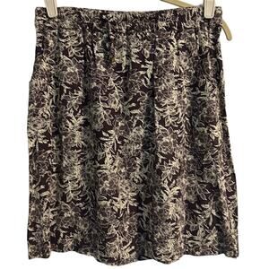 Eddie Bauer‎ Woman's Skirt Size Small Purple Printed Skirt with Pockets